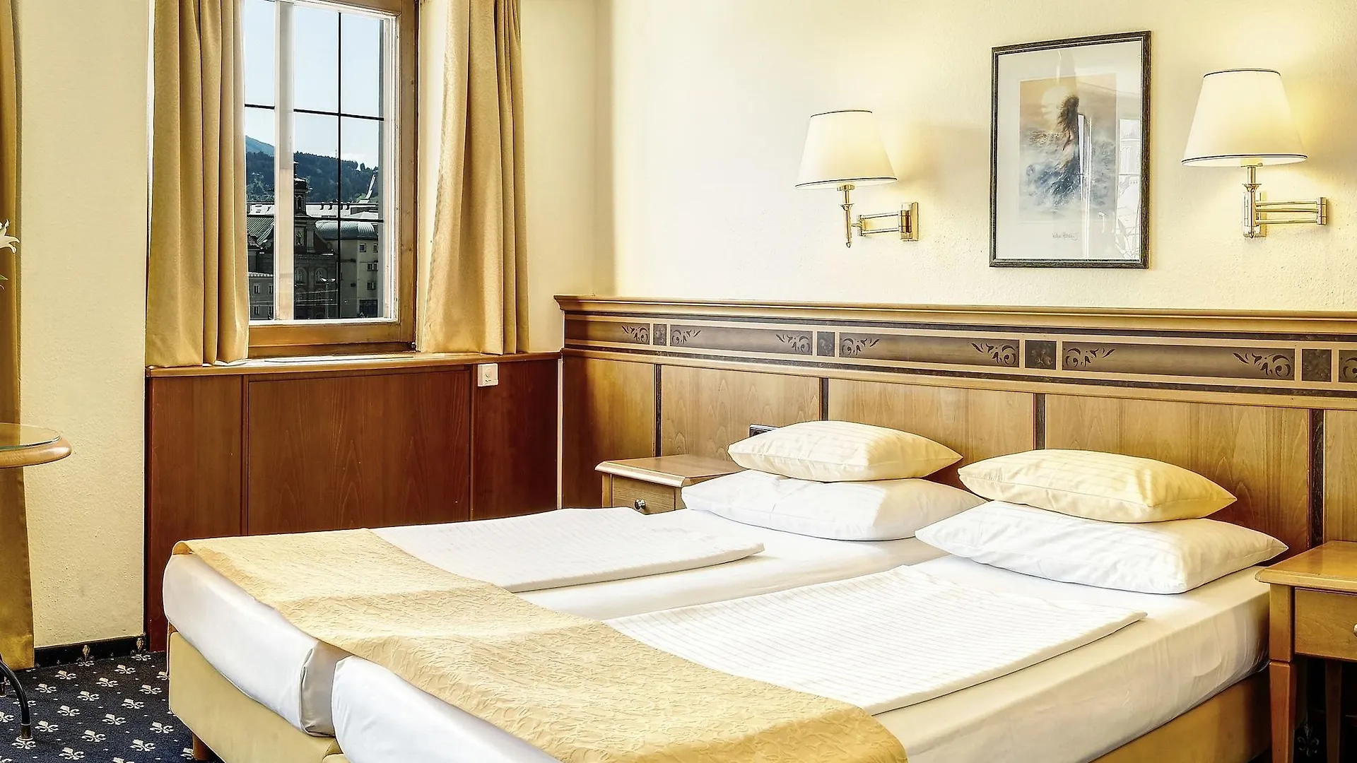 Hotel Mondschein Innsbruck