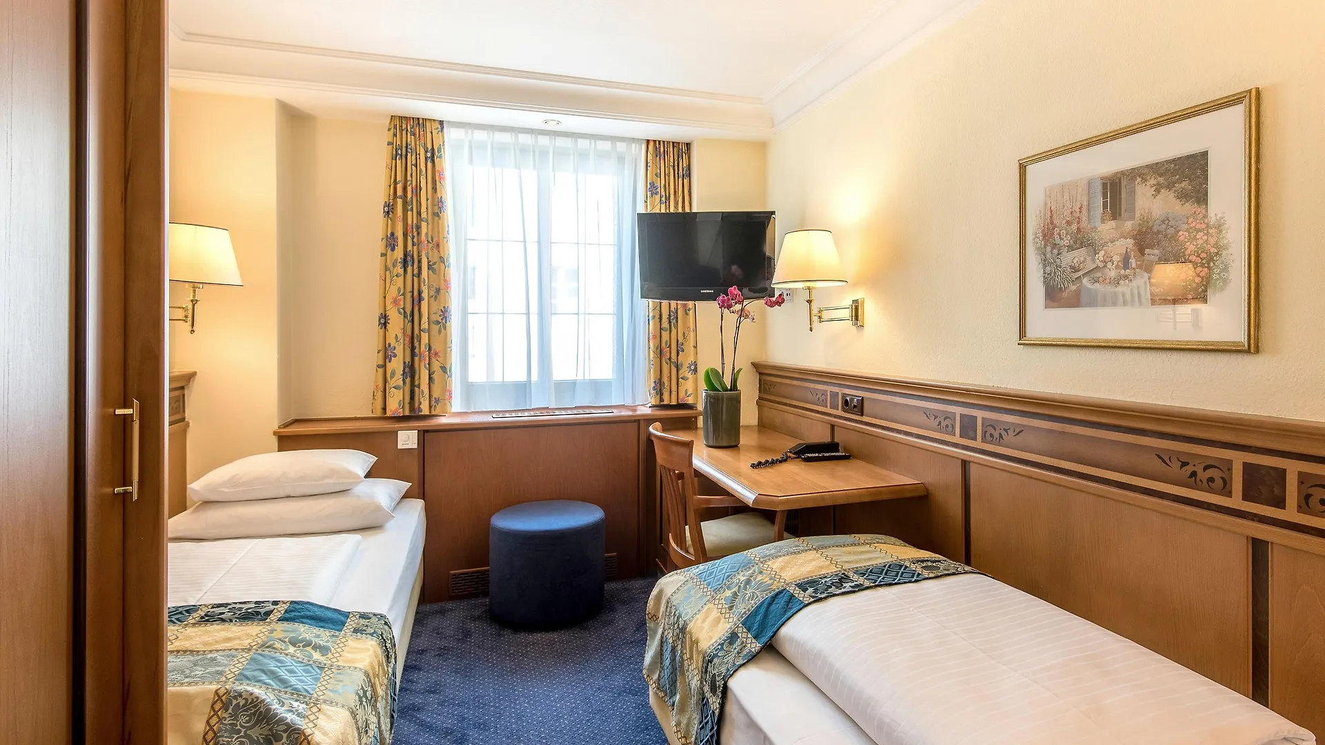 Hotel Mondschein Innsbruck 4*,  Østrig