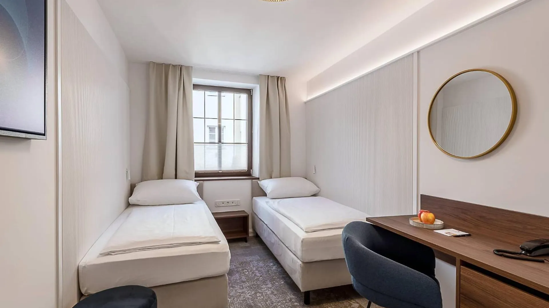 Hotel Mondschein Innsbruck