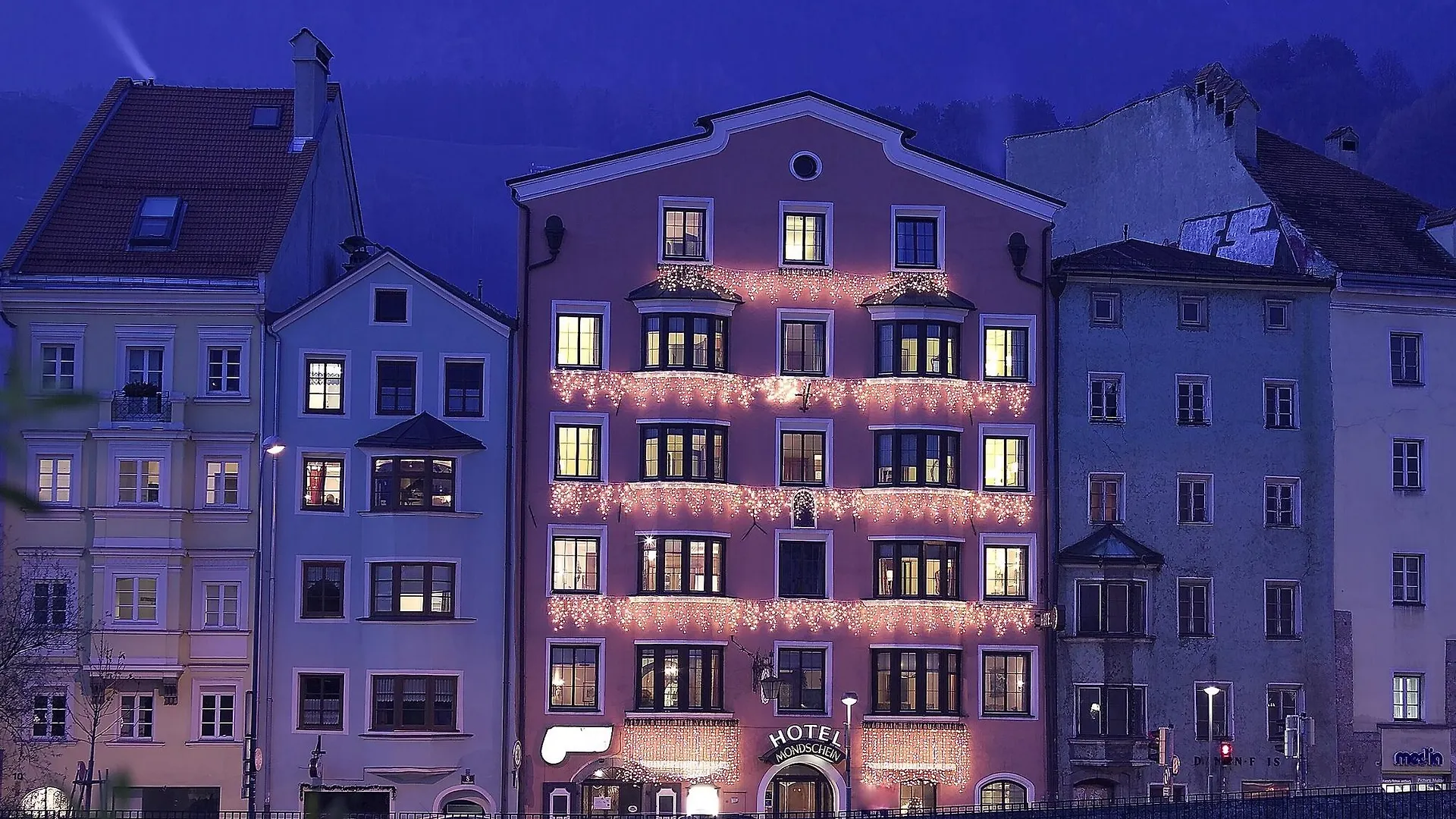 Hotel Mondschein Инсбрук 4*,  Австрия