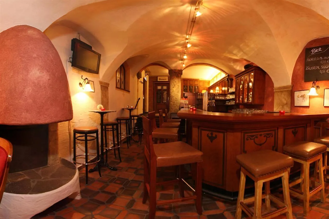 ****  Hotel Mondschein Инсбрук Австрия